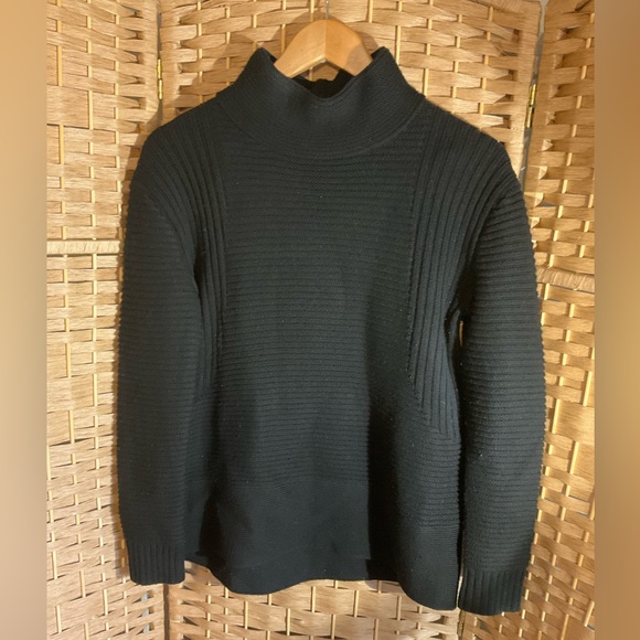 Athleta Extra Fine Merino Wool Turtleneck Sweater - Picture 4 of 9